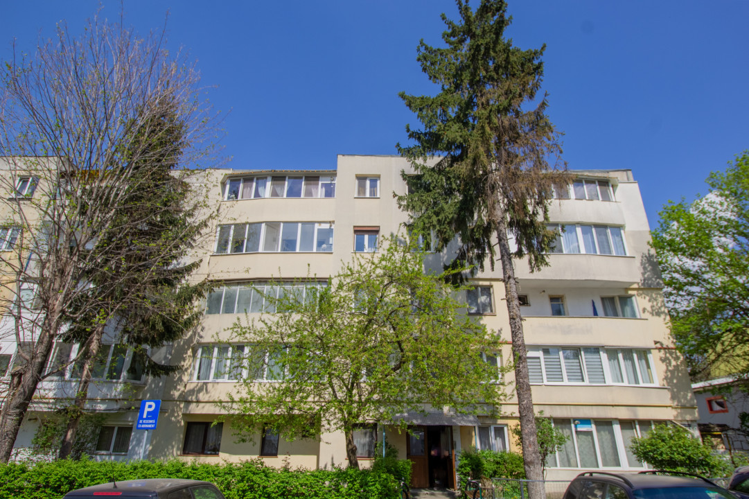 Apartament 3 camere decomandat Săcele