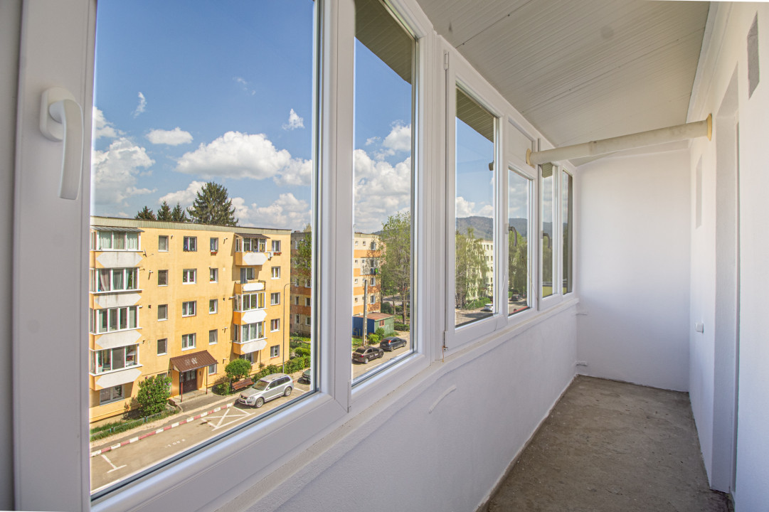 Apartament 3 camere decomandat Săcele
