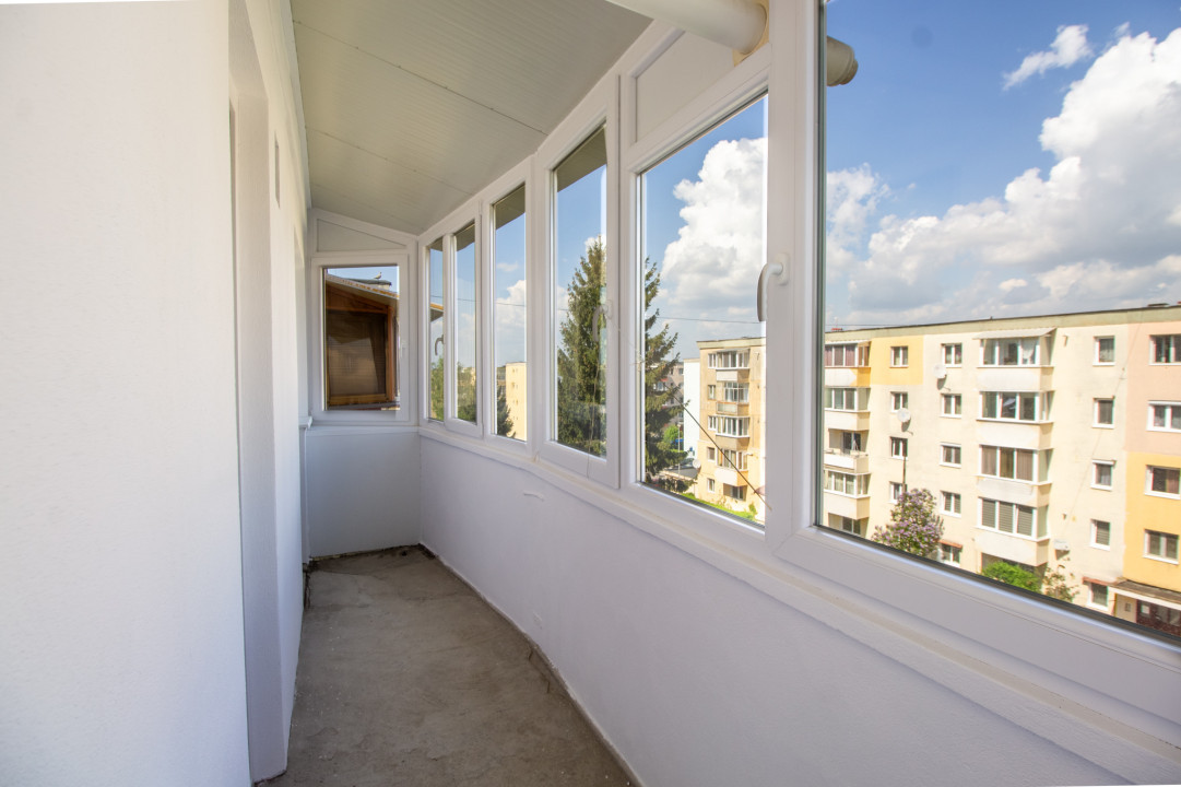 Apartament 3 camere decomandat Săcele