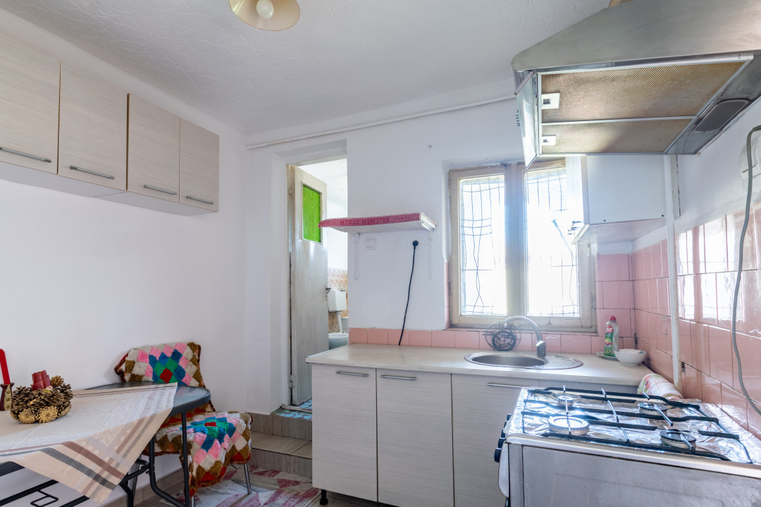 Casa Bariera Valcii la pret excelent cu teren generos , ocazie !