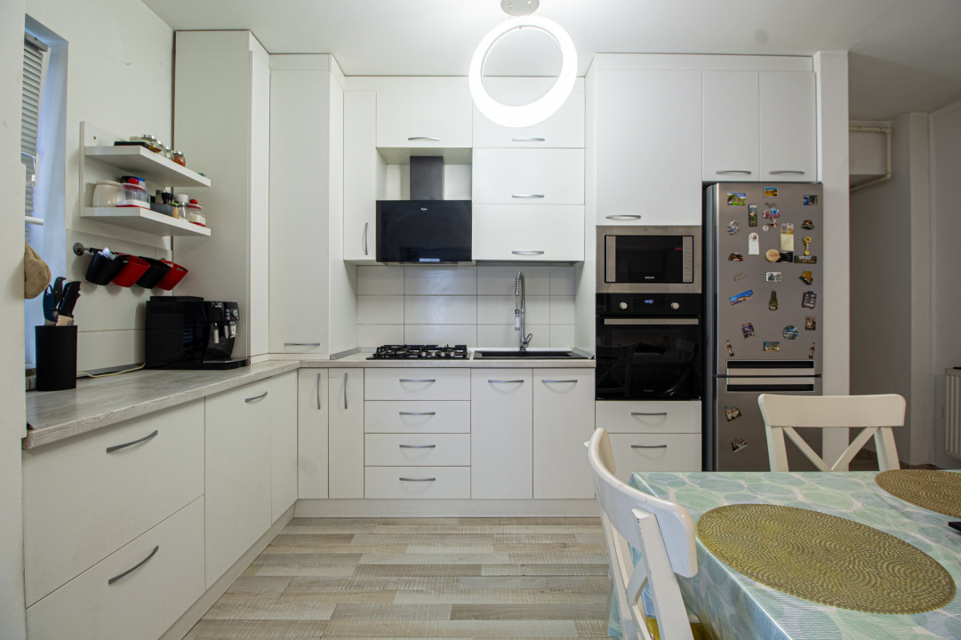 Apartament 3 camere, Maurer, primele blocuri, Comision 0%