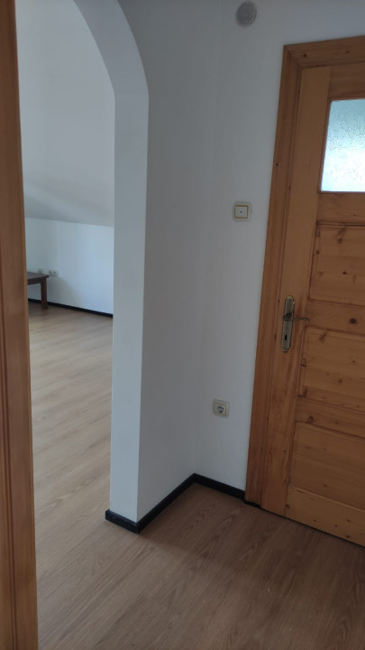 Închiriere Spațiu de Birou - 20 mp în Clădire Modernă!