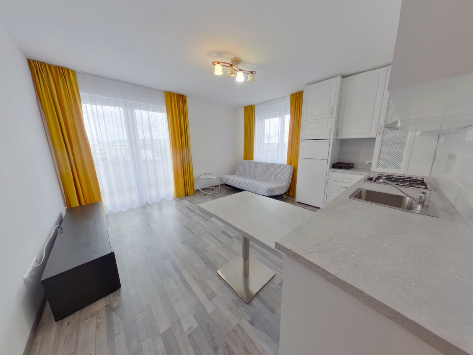 Apartament 3 camere, zona Coresi 