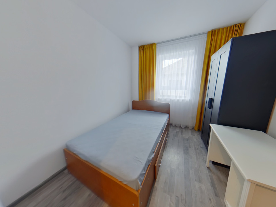 Apartament 3 camere, zona Coresi 