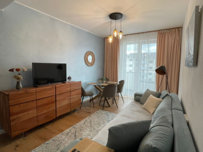 Apartament modern cu 3 camere si loc de parcare