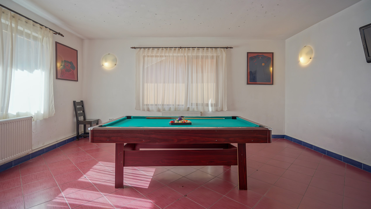 Proprietate turistică - Casă de vacanță și Pensiune