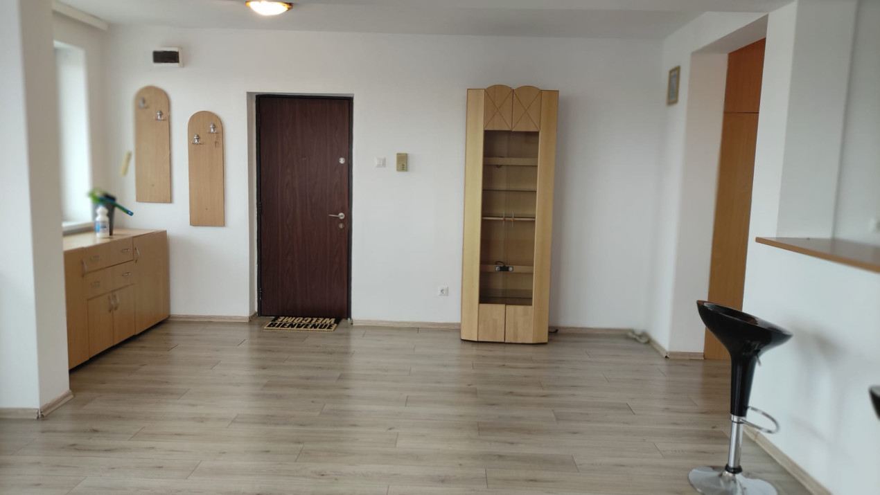 De închiriat apartament cu 3 camere - Valea Aurie - PET FRIENDLY!
