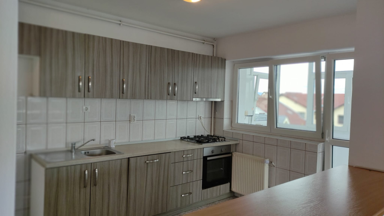 De închiriat apartament cu 3 camere - Valea Aurie - PET FRIENDLY!
