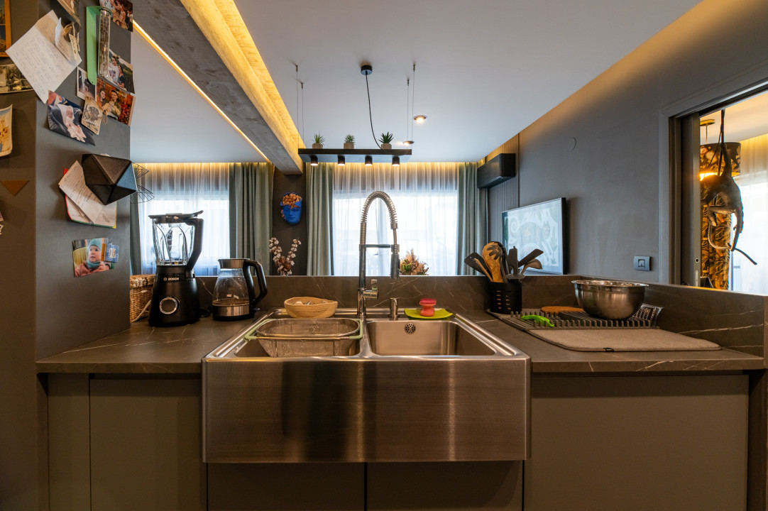 Apartament 3 camere, curte și design deosebit! 