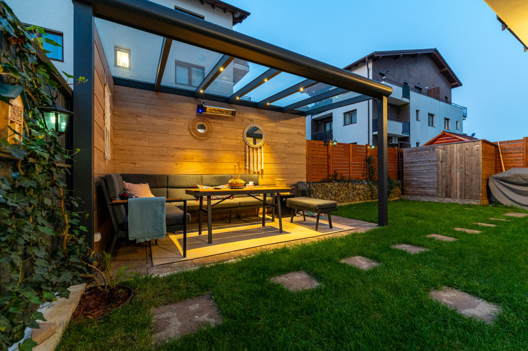 Apartament 3 camere, curte și design deosebit! 