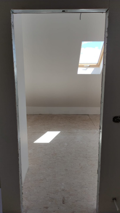 Vânzare Apartament la Mansardă
