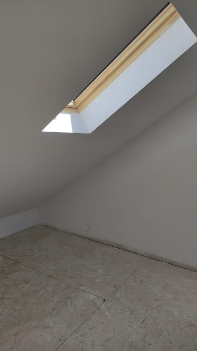 Vânzare Apartament la Mansardă