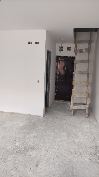 Vânzare Apartament la Mansardă