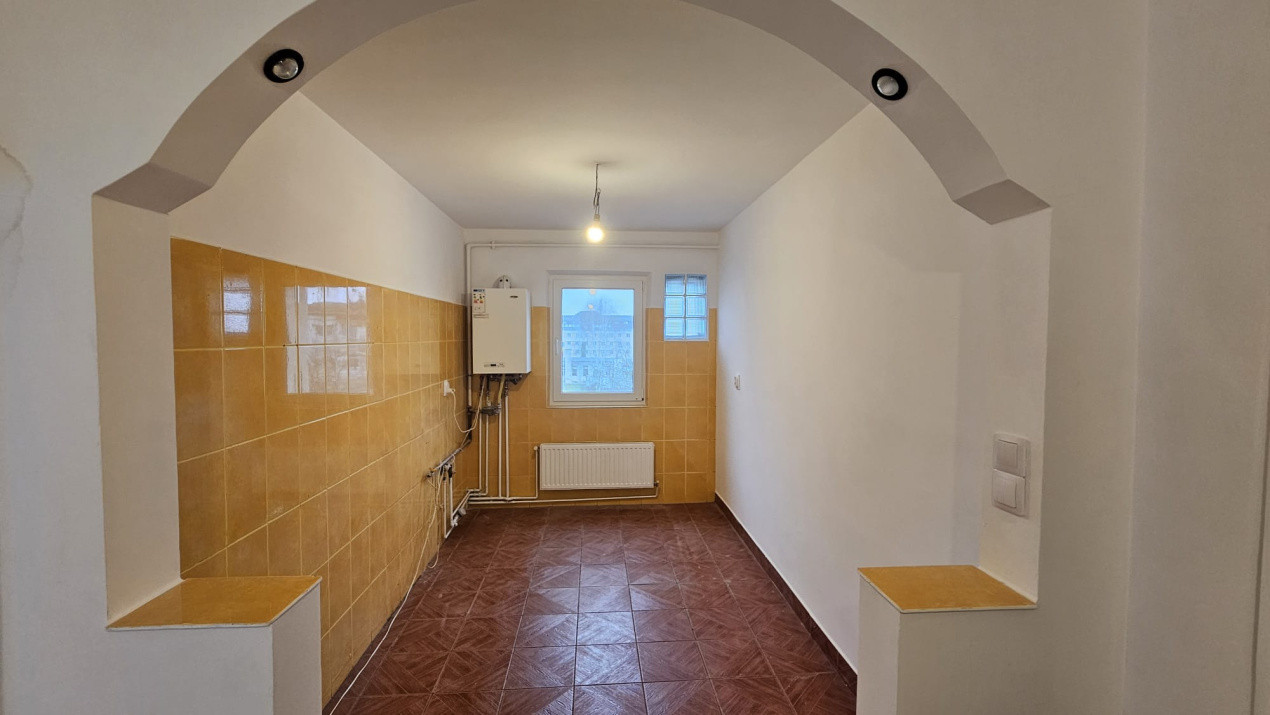 Apartament 3 camere, decomandat, 56 mpu, Valea Aurie