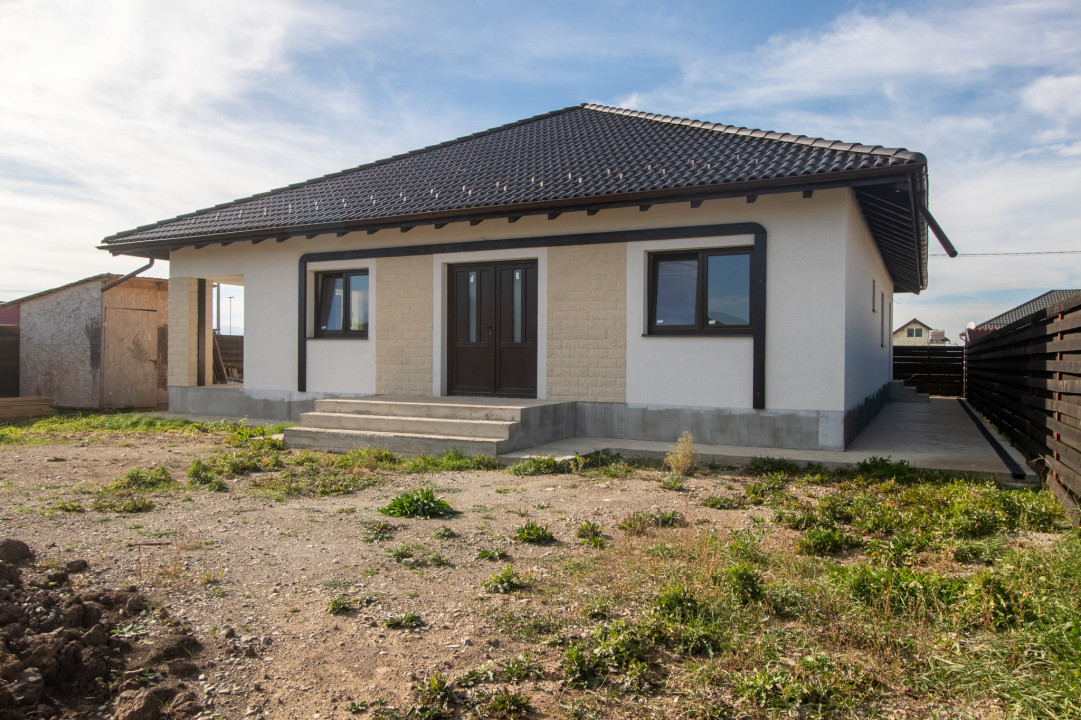 Casa, singur in curte, pe un nivel, Comision 0%