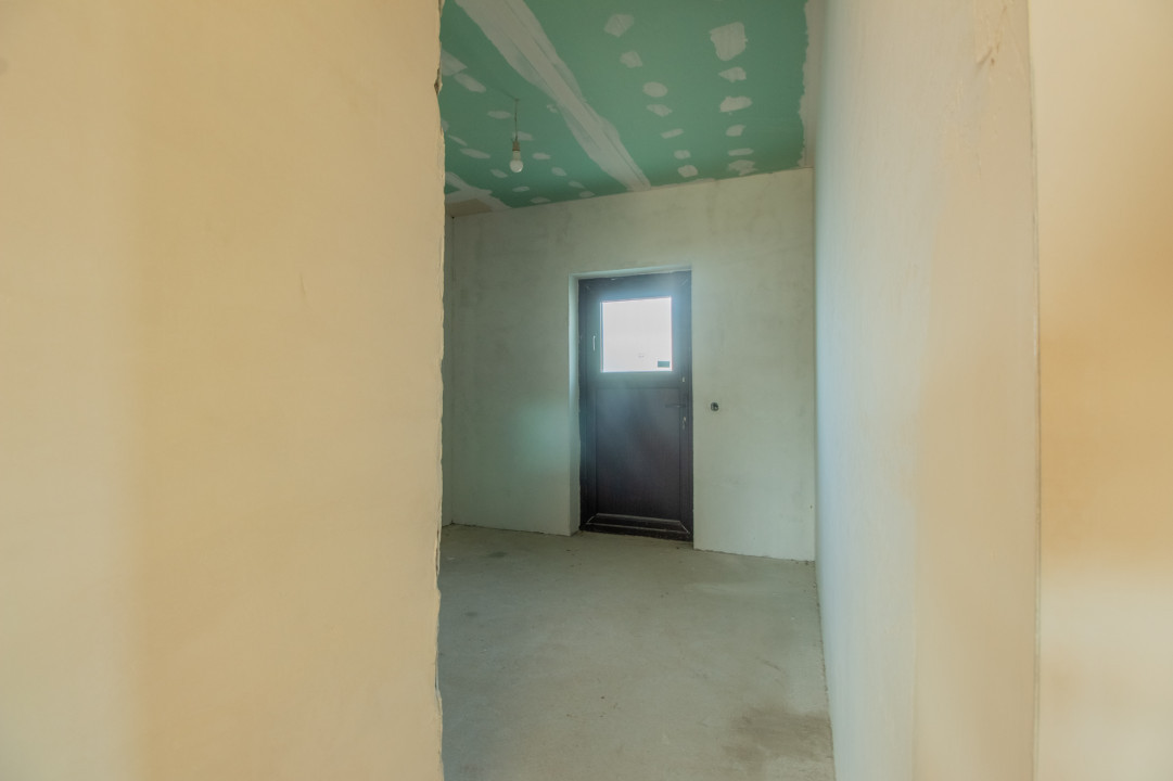 Casa, singur in curte, pe un nivel, Comision 0%