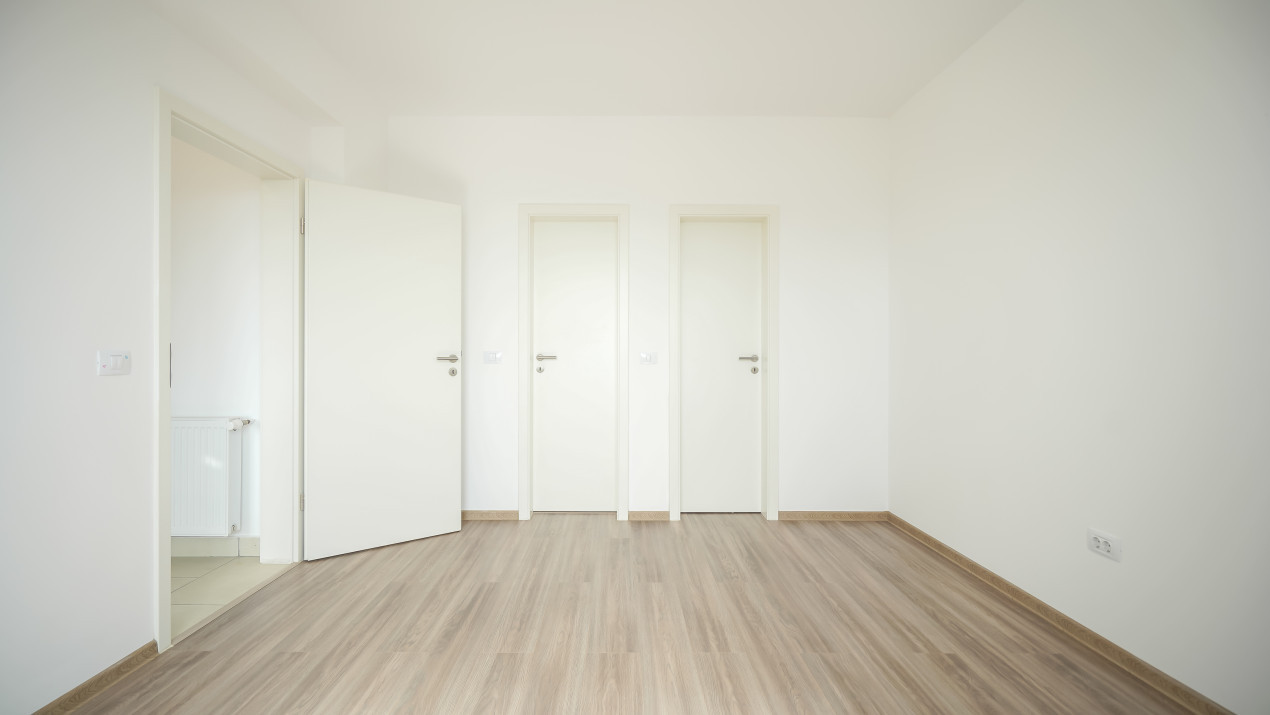 Apartament cu 3 camere, strada Ioan Popasu - Tractorul, Comision 0%