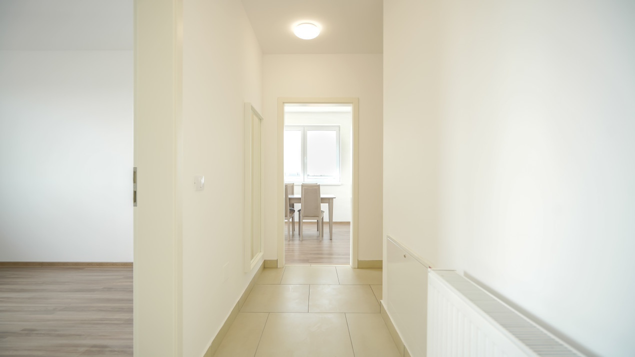 Apartament cu 3 camere, strada Ioan Popasu - Tractorul, Comision 0%