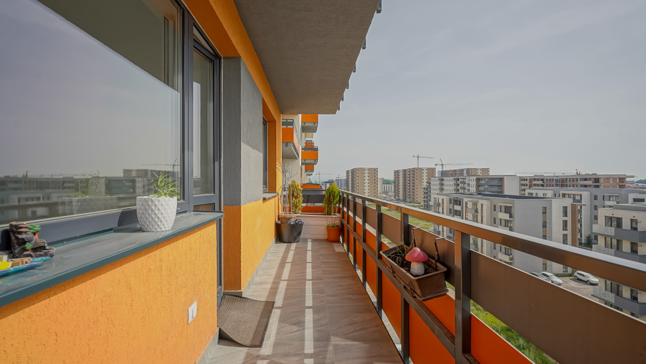 Apartament cu 3 camere, strada Ioan Popasu - Tractorul, Comision 0%