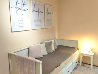 Apartament deosebit cu 2 camere în Dambu, parter, de vânzare