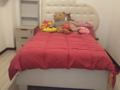 Apartament 3 camere, la casă, Terezian