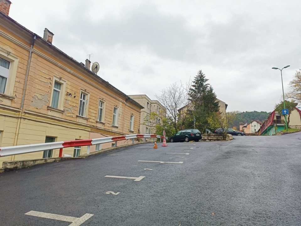 Garsoniera decomandata, Etaj 3/4, Centrul Istoric - Matei Basarab