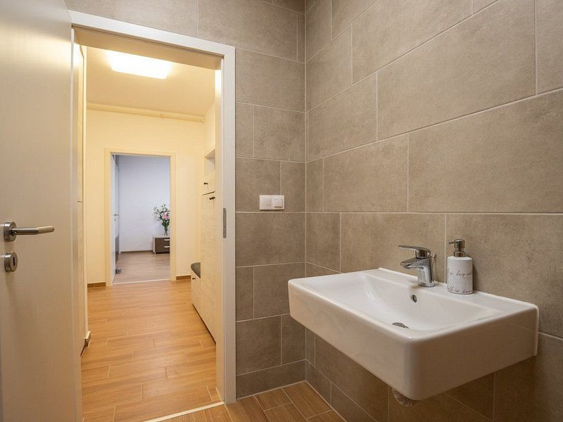  REZERVAT! Apartament 2 cam -Locuință Elegantă 52 mp în Complex Qualis, Brașov
