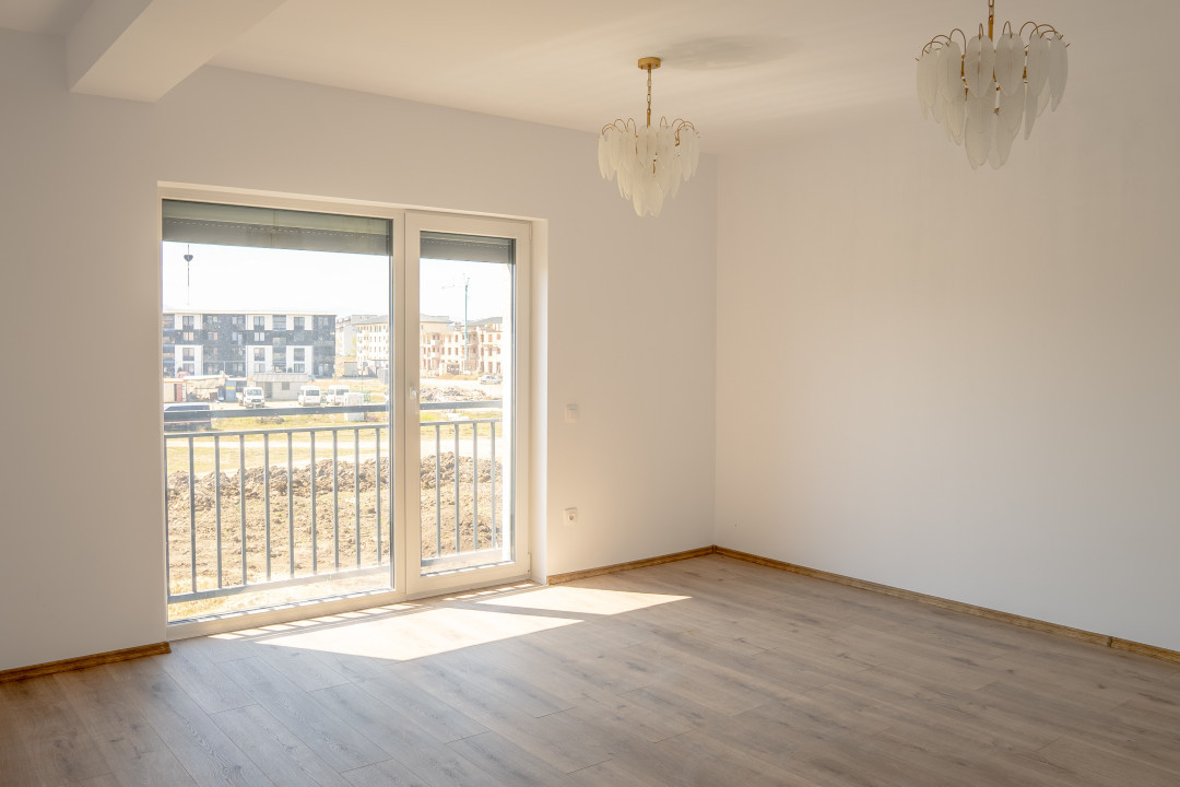 Apartament cu 3 camere de vânzare zona Dedeman