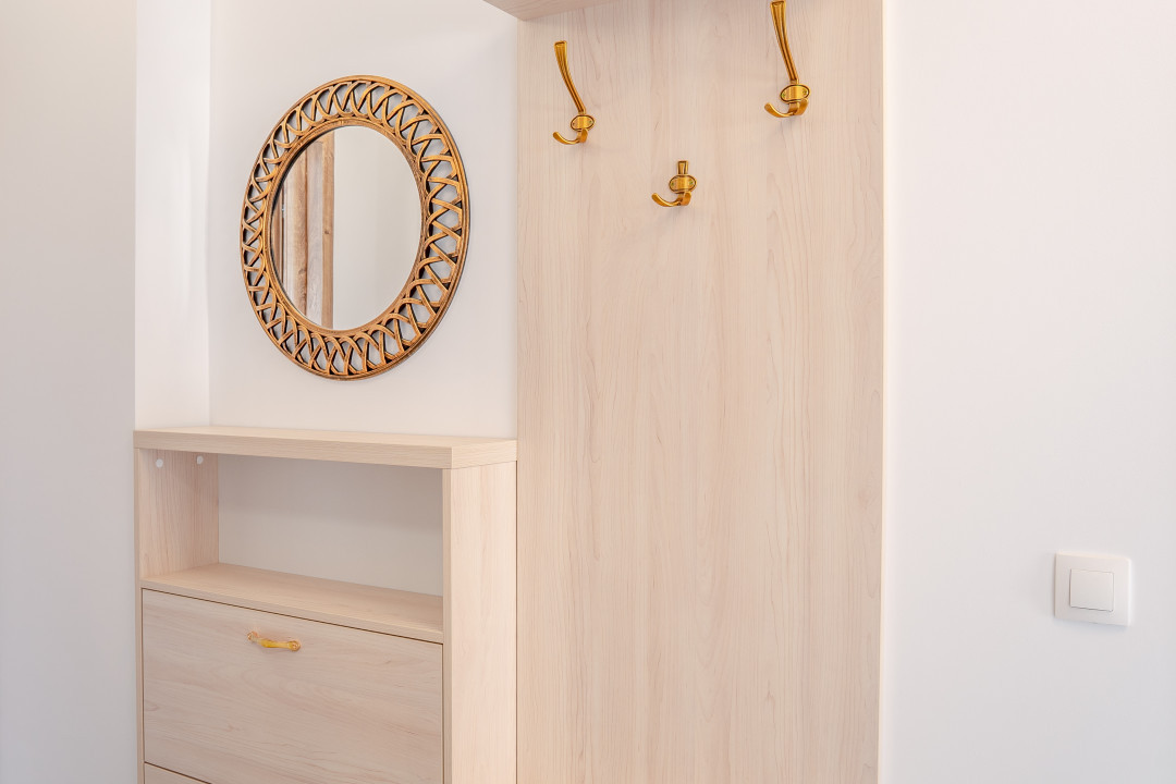 Apartament cu 3 camere de vânzare zona Dedeman