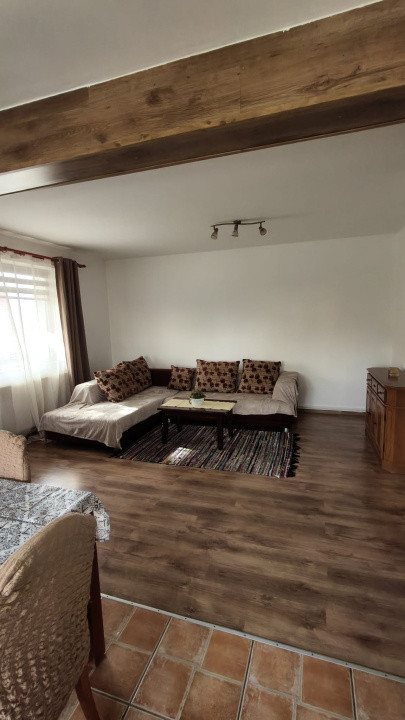 Apartament de inchiriat 2 camere  zona Bieltz