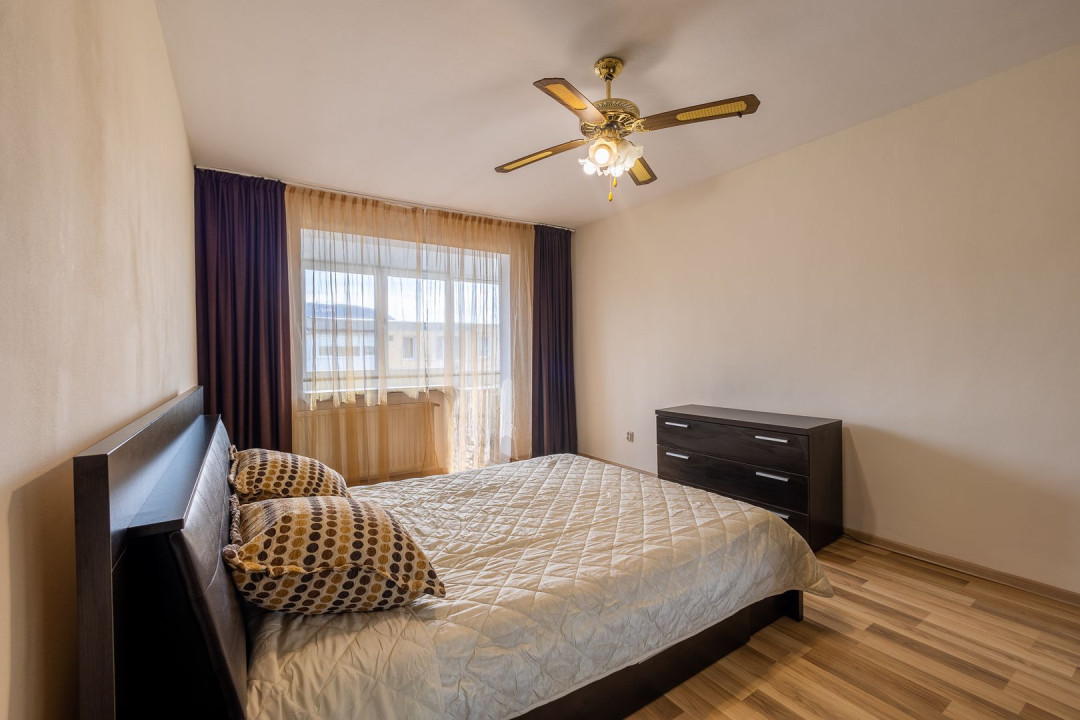 Zona Planete, apartament 2 camere, renovat.