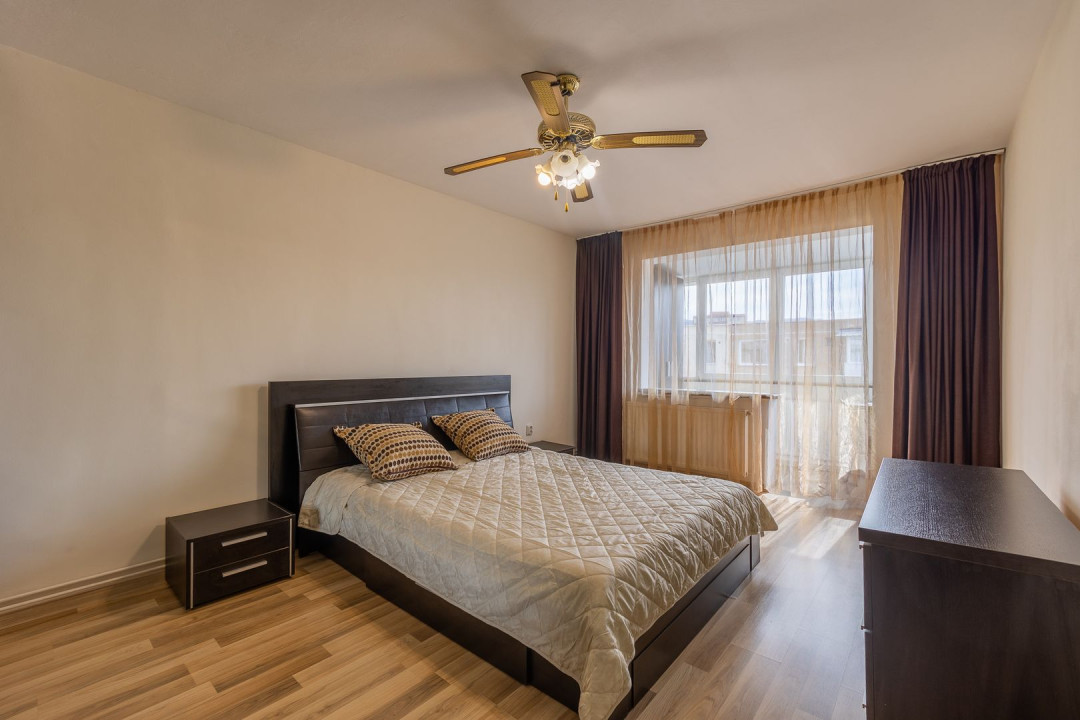Zona Planete, apartament 2 camere, renovat.