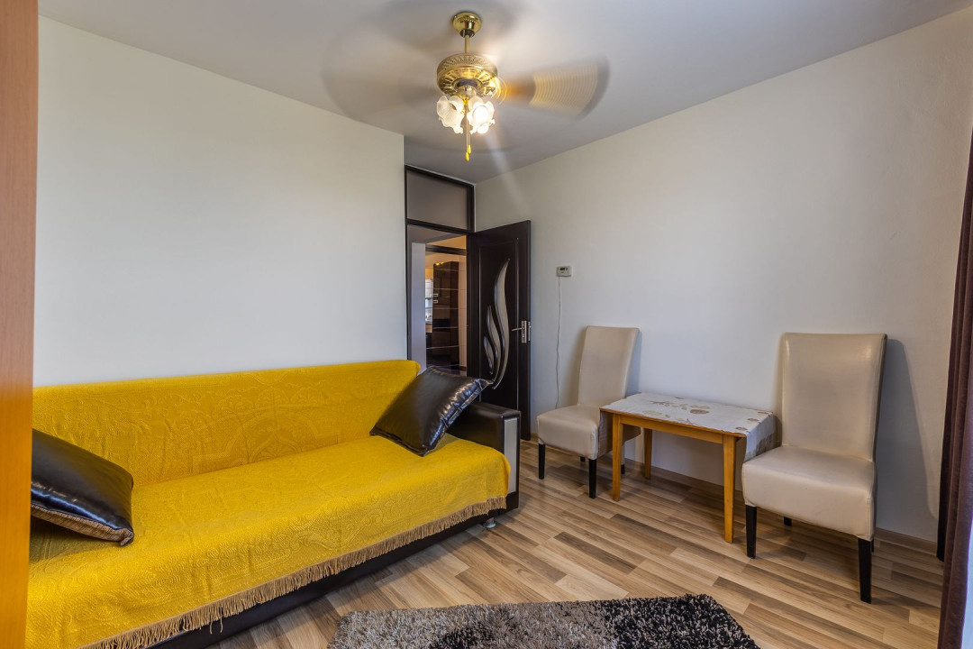 Zona Planete, apartament 2 camere, renovat.