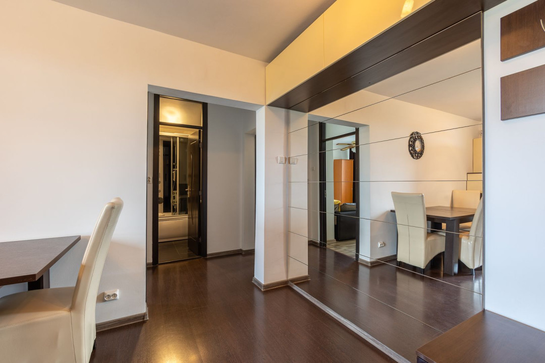 Zona Planete, apartament 2 camere, renovat.