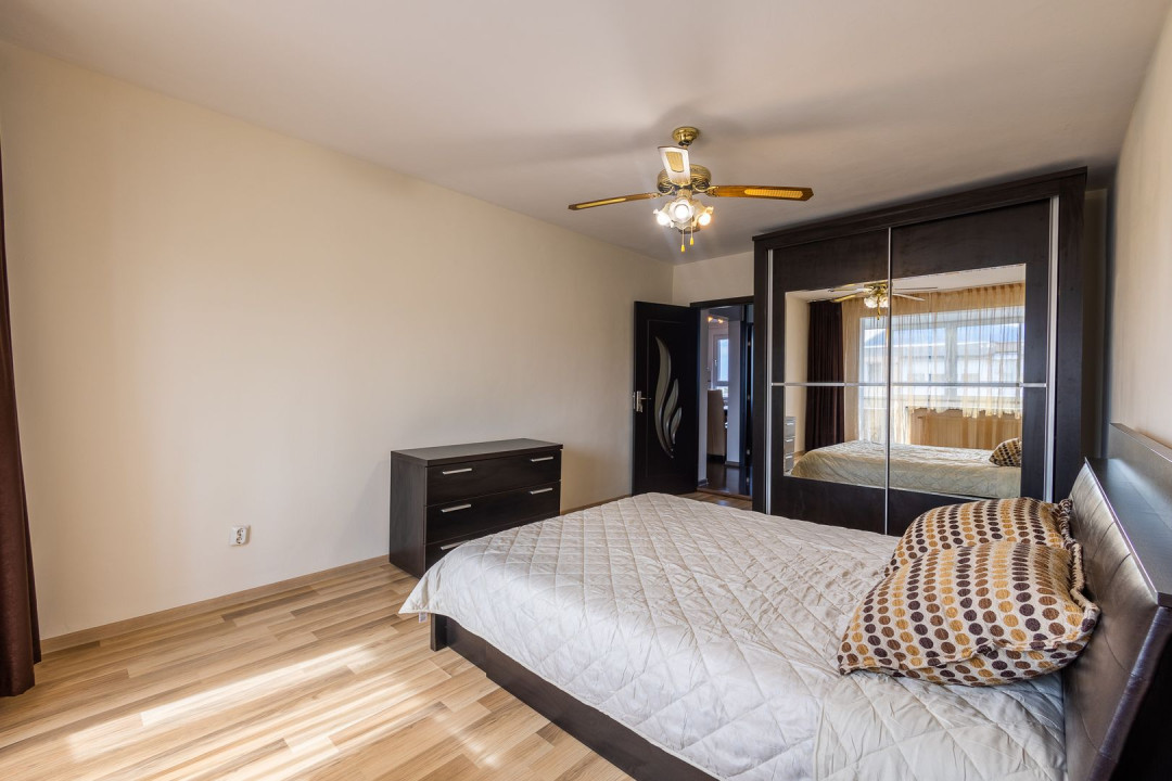 Zona Planete, apartament 2 camere, renovat.