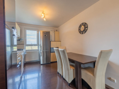 Zona Planete, apartament 2 camere, renovat.