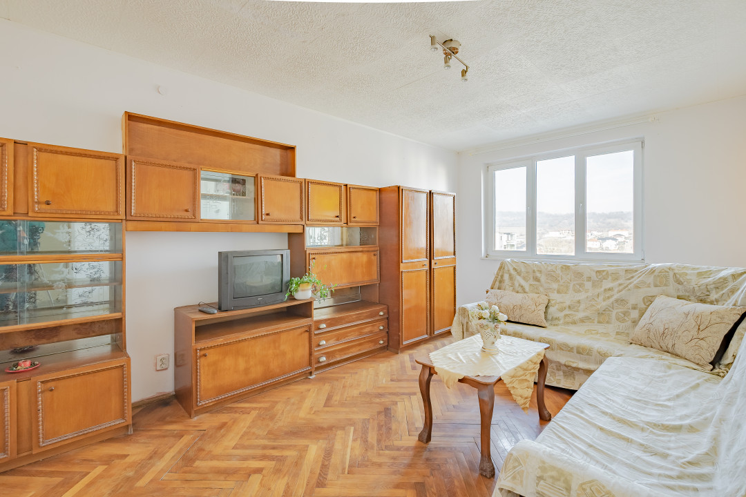 Apartament 3 Camere de Vânzare în Cisnădie – Liniște, Confort și Natură! 🏡✨ 