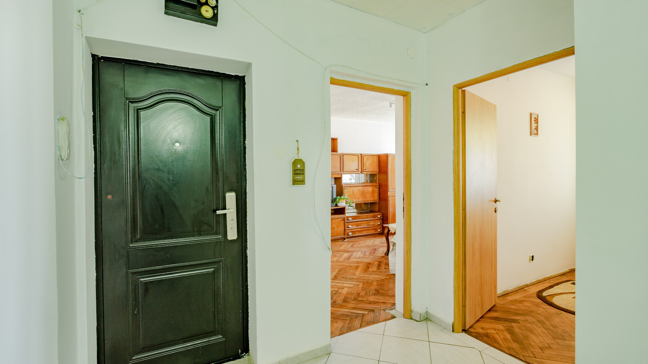 Apartament 3 Camere de Vânzare în Cisnădie – Liniște, Confort și Natură! 🏡✨ 