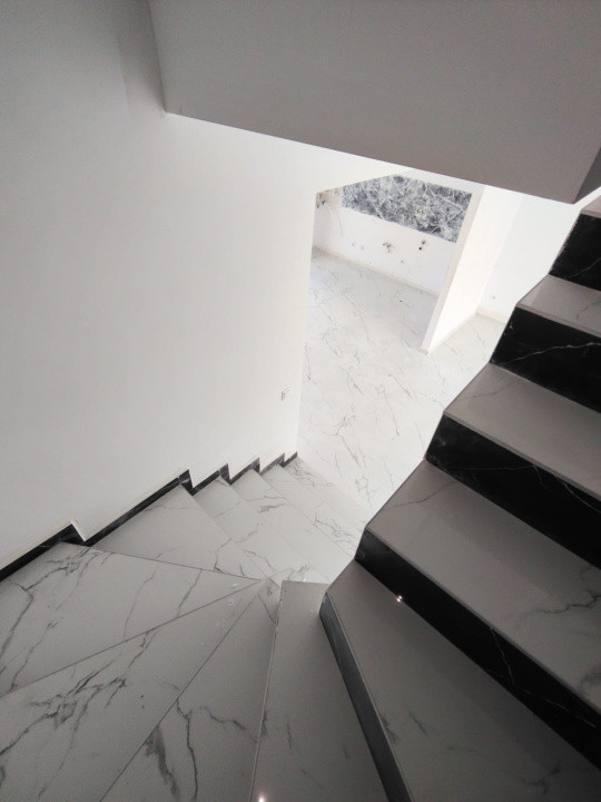 Casa tip duplex de vanzare zona Tropini-Rasinari