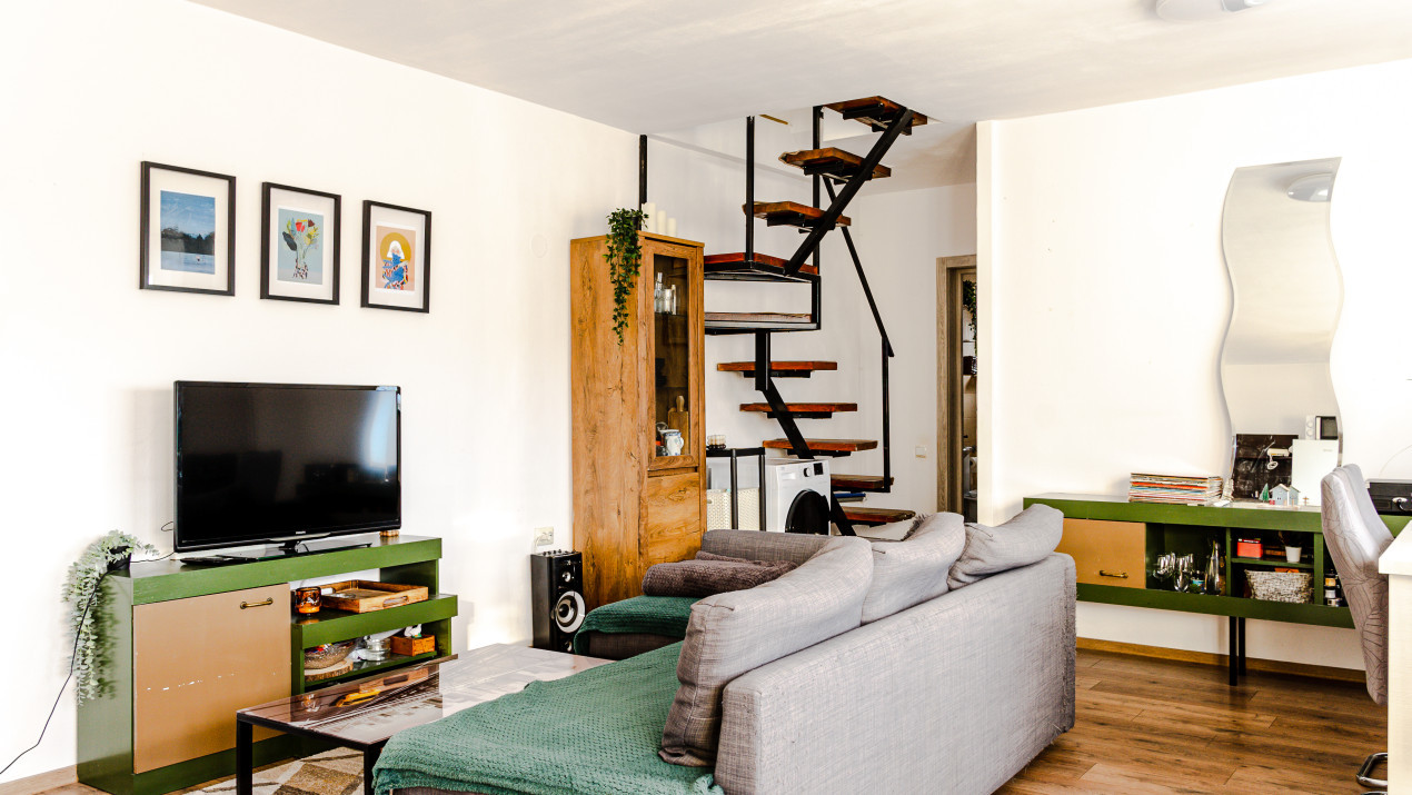 Apartament tip mansardă, 4 camere, pe 2 niveluri - Terezian, Sibiu