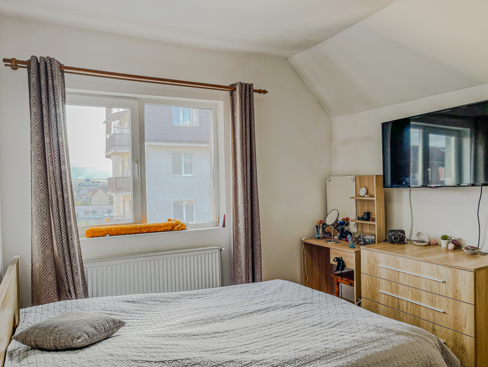 Apartament tip mansardă, 4 camere, pe 2 niveluri - Terezian, Sibiu