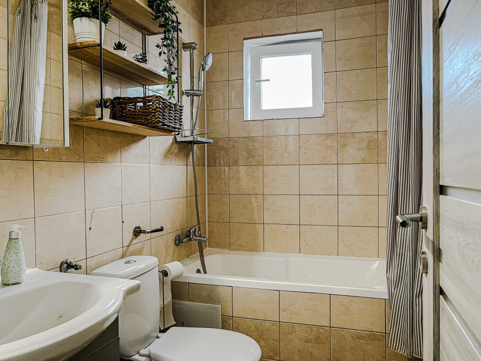 Apartament tip mansardă, 4 camere, pe 2 niveluri - Terezian, Sibiu