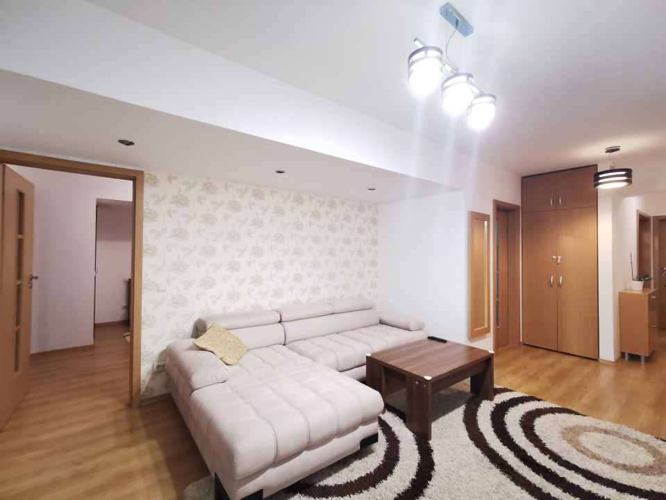 Apartament 3 camere, mobilat, utilat, loc parcare, Parcul Belvedere-Sibiu