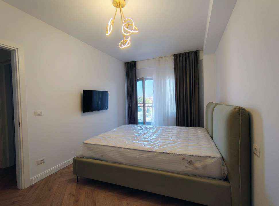 Apartament central, loc de parcare, mobilat si utilat modern