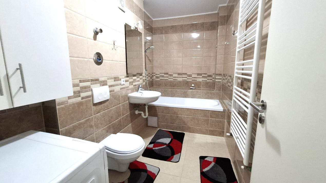 Garsoniera decomandata, boxa si parcare- Zona Coresi, Maurer