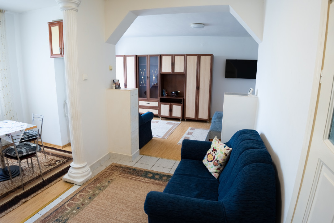 Apartament mai mult decât confortabil  Etaj 3, în Zonă liniștită în Mureșeni