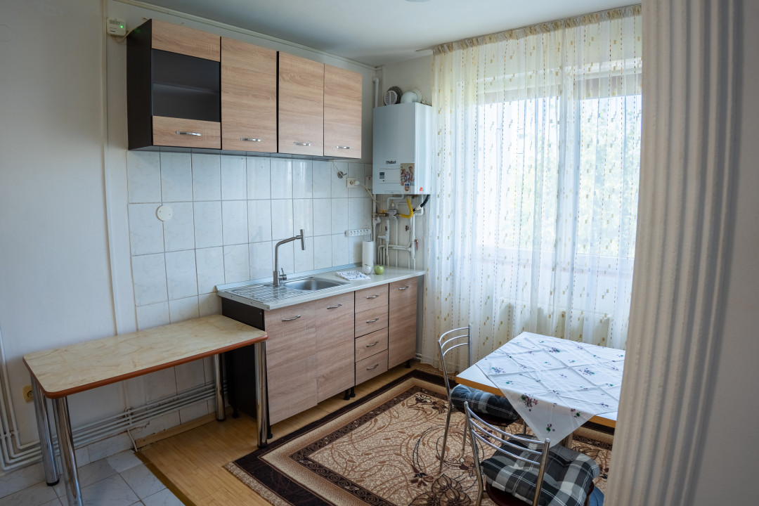 Apartament mai mult decât confortabil  Etaj 3, în Zonă liniștită în Mureșeni