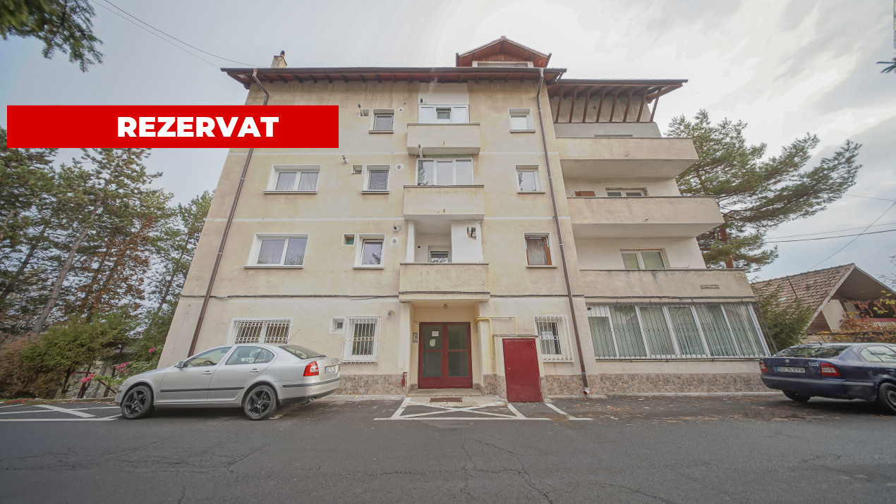 REZERVAT - Vânzare apartament cu 2 camere, decomandat, zona Blumăna