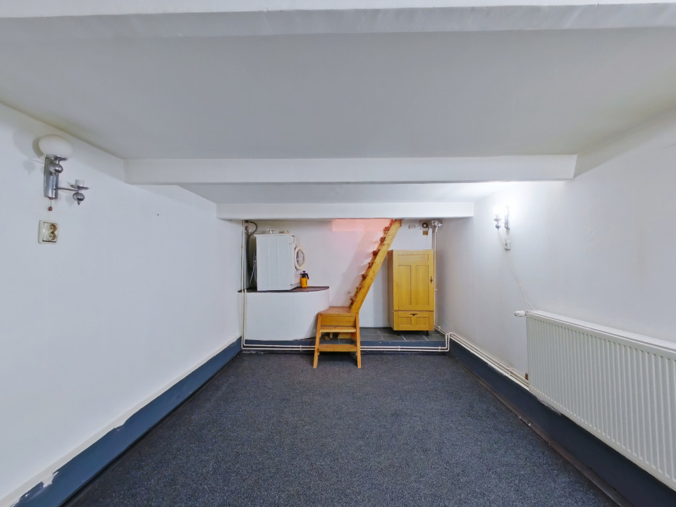 Garsonieră semidecomandată, strada Alexandru cel Bun, Cartier Răcădău