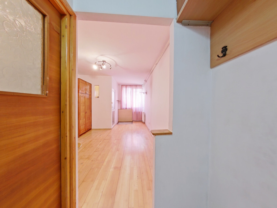 Garsonieră semidecomandată, strada Alexandru cel Bun, Cartier Răcădău